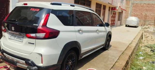 https://images10.gaadi.com/usedgaadi-sellcar/UsedCar/e5824c65a/7a21ddd2-51b6-44fa-a629-f553c3005edd.jpg?imwidth=6401