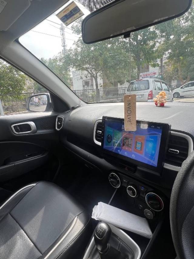 https://images10.gaadi.com/usedgaadi-sellcar/UsedCar/e5827069a/2e3836f8-f0ee-47df-b073-7e4aaba098af.jpeg?imwidth=6402
