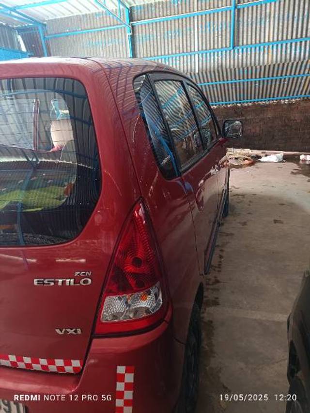 https://images10.gaadi.com/usedgaadi-sellcar/UsedCar/e5828ff8a/58303fcd-d2ec-4e4a-b8ff-a56540f9f4cc.jpg?imwidth=6402