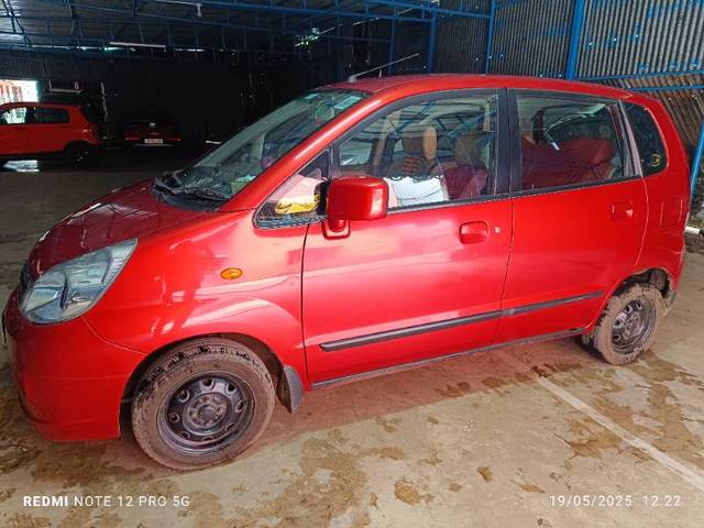 https://images10.gaadi.com/usedgaadi-sellcar/UsedCar/e5828ff8a/784f279d-e486-455c-b793-d610583fb1f2.jpg?imwidth=6400