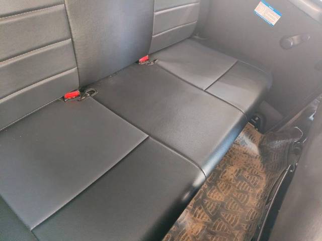 https://images10.gaadi.com/usedgaadi-sellcar/UsedCar/e582a082a/bdd0c972-970e-49a1-ba82-c8b4c1cdafda.jpg?imwidth=6402