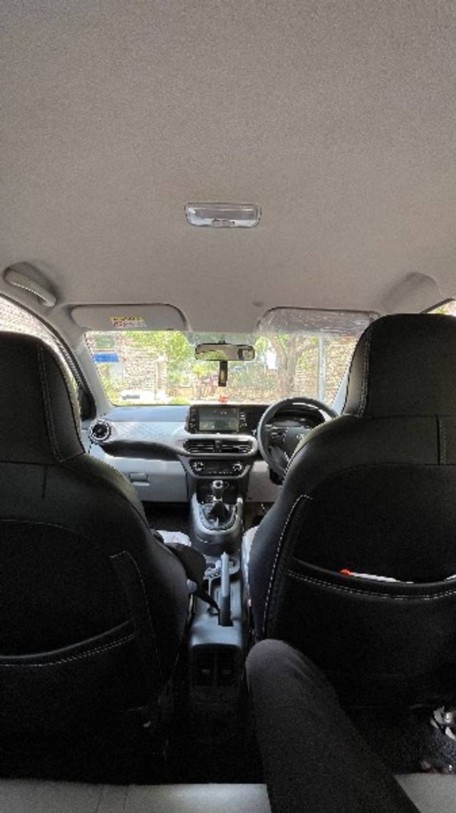 https://images10.gaadi.com/usedgaadi-sellcar/UsedCar/e5831b1da/8c4621c1-c41b-4090-be53-25acd2c2c3b5.jpeg?imwidth=6401