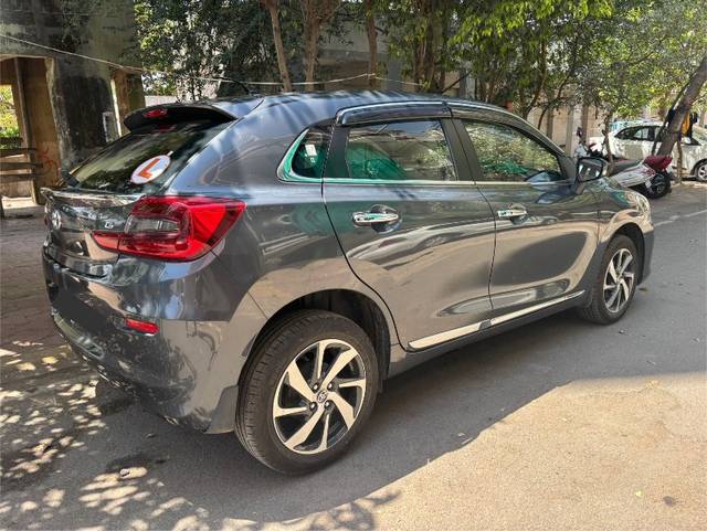 https://images10.gaadi.com/usedgaadi-sellcar/UsedCar/e583e0faa/65fe2fa1-fe7e-4363-869a-5af56b00b90b.jpeg?imwidth=6402