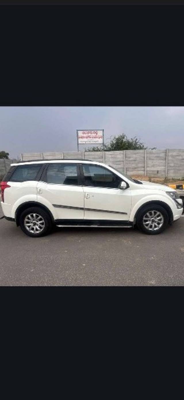 https://images10.gaadi.com/usedgaadi-sellcar/UsedCar/e5840bc7a/1be2c03d-7c07-4f27-90ba-9dfc24feb79a.jpeg?imwidth=6401