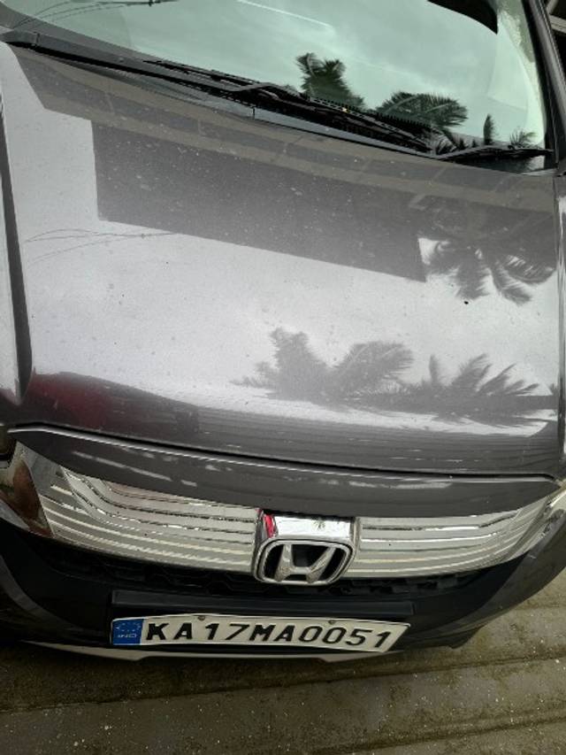 https://images10.gaadi.com/usedgaadi-sellcar/UsedCar/e584868ea/02393f8b-6eeb-4947-8517-3d9489b4b0c7.jpeg?imwidth=6402