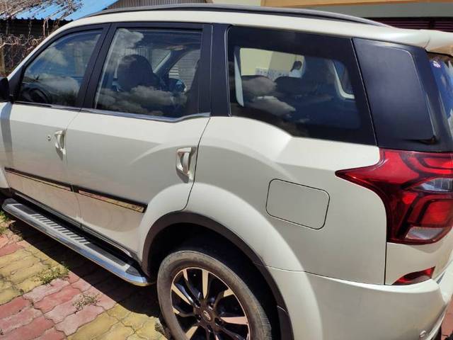 https://images10.gaadi.com/usedgaadi-sellcar/UsedCar/e5852c5da/302b4b6d-28aa-4809-bedd-8d39a3cfb5ba.jpg?imwidth=6401