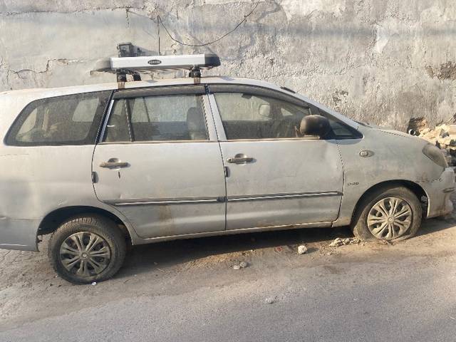 https://images10.gaadi.com/usedgaadi-sellcar/UsedCar/e5853774a/545acebe-b2a7-43cd-89bd-2d0be261b4eb.jpeg?imwidth=6402