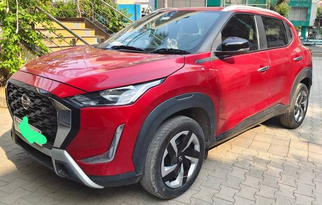https://images10.gaadi.com/usedgaadi-sellcar/UsedCar/e585a6a9a/854f3136-0717-4f41-a90b-eaa77c18f5ff.jpeg?imwidth=6401