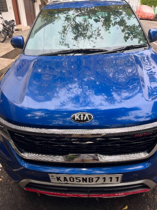 https://images10.gaadi.com/usedgaadi-sellcar/UsedCar/e585c8d3a/c271c1e4-3627-4c3f-bfdf-de69484018e8.jpeg?imwidth=6400