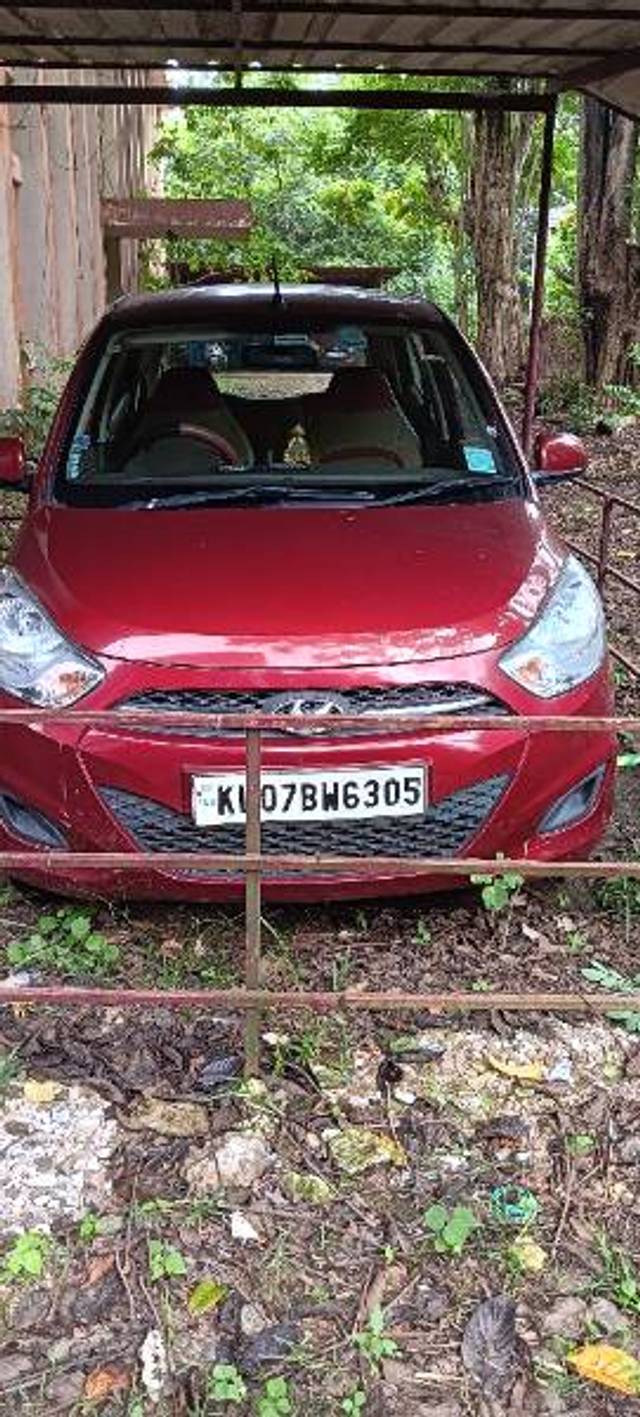 https://images10.gaadi.com/usedgaadi-sellcar/UsedCar/e585f02fa/34e21192-1d97-4006-b309-fccd5041e1be.jpg?imwidth=6400