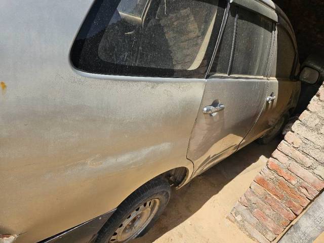 https://images10.gaadi.com/usedgaadi-sellcar/UsedCar/e586aaf7a/4f7f88be-a710-45cb-a512-ac6d6f21a78a.jpg?imwidth=6400