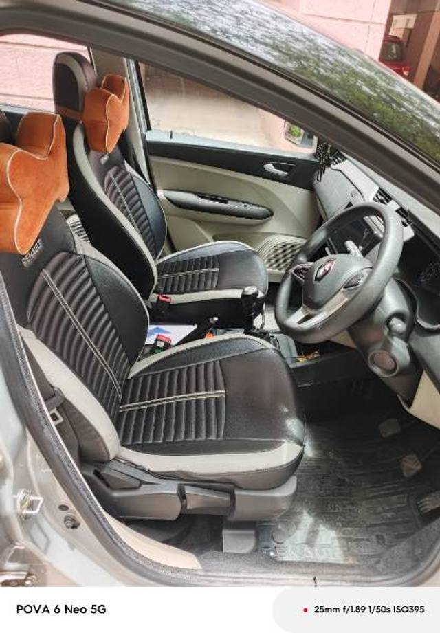 https://images10.gaadi.com/usedgaadi-sellcar/UsedCar/e5874625a/cbadec8c-2e20-4eef-ac2e-740f12965235.jpg?imwidth=6402