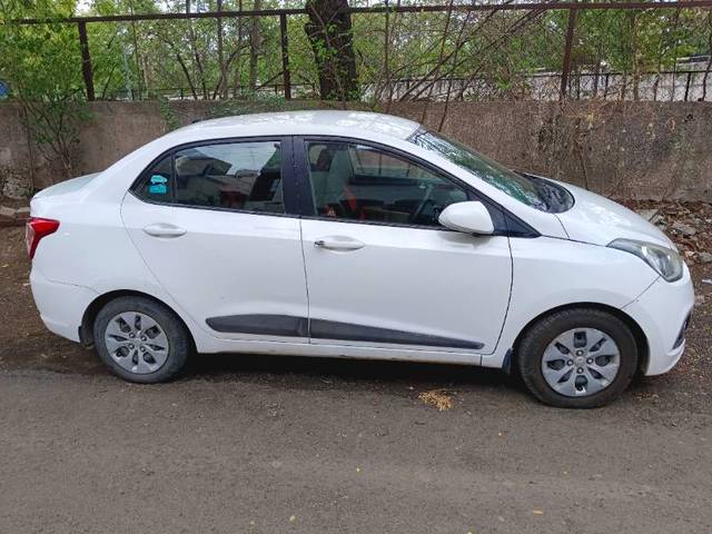 https://images10.gaadi.com/usedgaadi-sellcar/UsedCar/e587eb9aa/06c98468-e92c-4158-a25a-134272ef4087.jpg?imwidth=6401