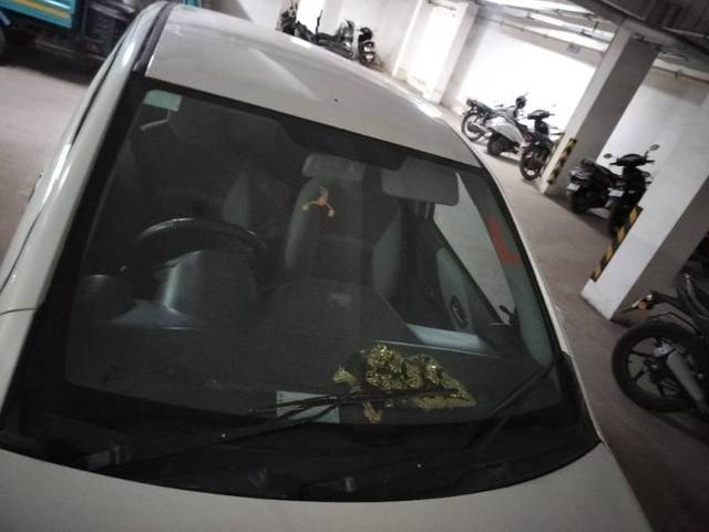 https://images10.gaadi.com/usedgaadi-sellcar/UsedCar/e5886a13a/3c781eea-6e23-40f4-bc16-e96e05430b8c.jpg?imwidth=6402