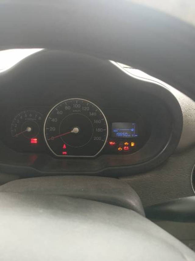 https://images10.gaadi.com/usedgaadi-sellcar/UsedCar/e588e074a/10853d92-22a8-4fe7-9771-c91445a1ceff.jpg?imwidth=6401