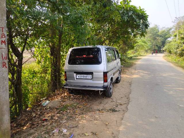 https://images10.gaadi.com/usedgaadi-sellcar/UsedCar/e5892247a/1ef116e0-67ea-43d9-965c-df5e6894d52b.jpg?imwidth=6401