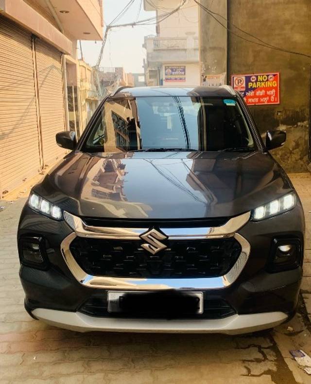 https://images10.gaadi.com/usedgaadi-sellcar/UsedCar/e5892530a/a9594eee-f065-49b3-9243-5c1b217dbcc7.jpeg?imwidth=6400