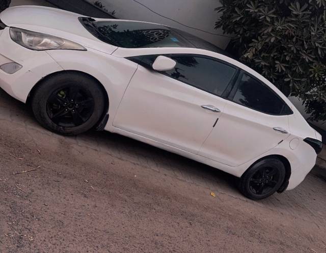 https://images10.gaadi.com/usedgaadi-sellcar/UsedCar/e58950baa/b3851df9-a75e-4116-bac7-1b6681dc14db.jpeg?imwidth=6402