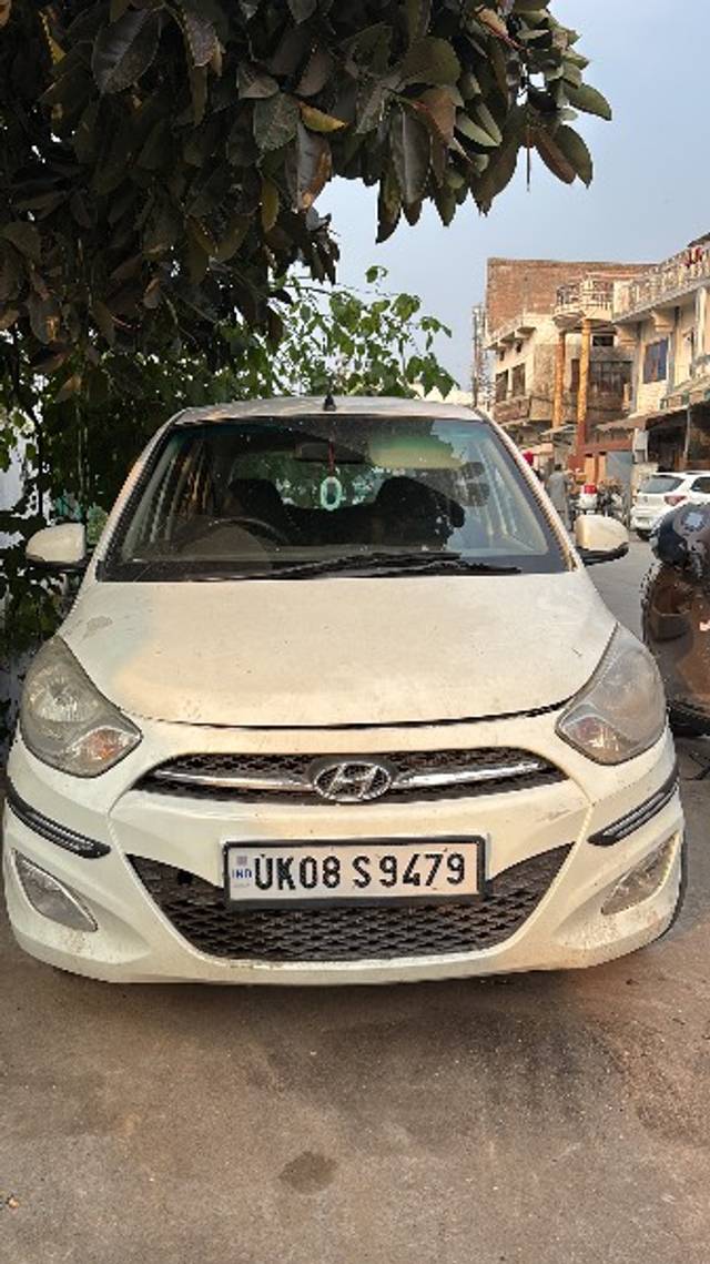 https://images10.gaadi.com/usedgaadi-sellcar/UsedCar/e589edb8a/31e66b74-6131-4d26-9ef1-13c22341d148.jpeg?imwidth=6400