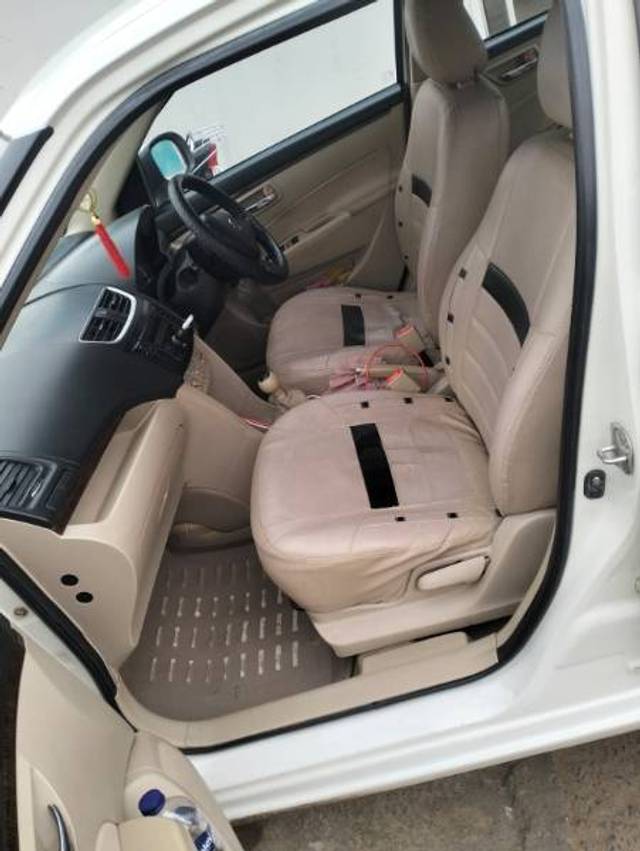 https://images10.gaadi.com/usedgaadi-sellcar/UsedCar/e58a27fea/9f6b1747-b894-4ac0-a727-0de37b755cb7.jpg?imwidth=6402