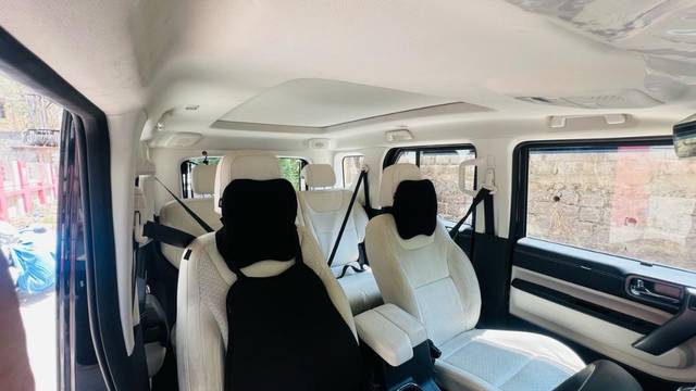 https://images10.gaadi.com/usedgaadi-sellcar/UsedCar/e58aa356a/c6999fba-1540-4204-9d73-6022973d76e3.jpeg?imwidth=6401