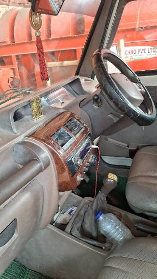https://images10.gaadi.com/usedgaadi-sellcar/UsedCar/e58ac202a/ae28e3d9-0f57-4aaa-a0be-312151690bf4.jpg?imwidth=6402