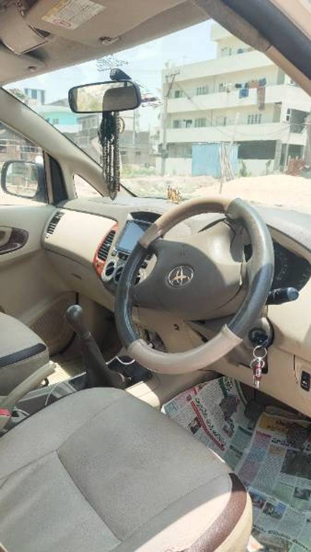 https://images10.gaadi.com/usedgaadi-sellcar/UsedCar/e58b47cba/66da43d5-44cf-4539-a33b-35e7c2f32543.jpg?imwidth=6401