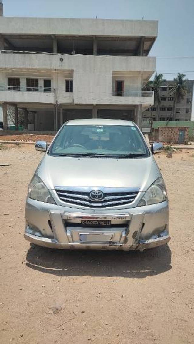 https://images10.gaadi.com/usedgaadi-sellcar/UsedCar/e58b47cba/d04412d5-6449-432d-b5de-422309b083c8.jpg?imwidth=6400