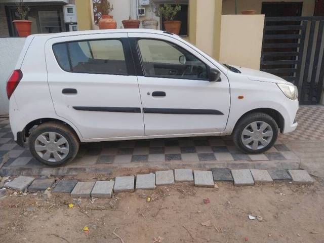 https://images10.gaadi.com/usedgaadi-sellcar/UsedCar/e58b63f1a/c604d253-15ca-45ce-b755-772945a4aad2.jpg?imwidth=6400