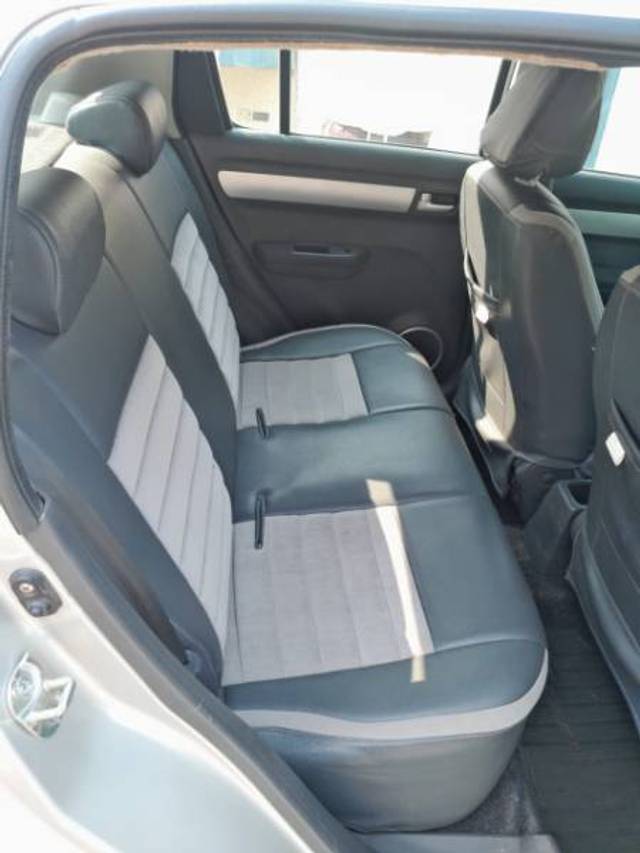 https://images10.gaadi.com/usedgaadi-sellcar/UsedCar/e58b72b2-3bf9-4f9b-bab4-5b982c823e7f/7dd88746-3dac-4a6c-abe4-5e52659770fb.jpg?imwidth=6401