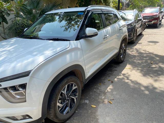 https://images10.gaadi.com/usedgaadi-sellcar/UsedCar/e58b9619a/1fb532ce-838c-410f-8bdd-2dadad9ae4ea.jpeg?imwidth=6400