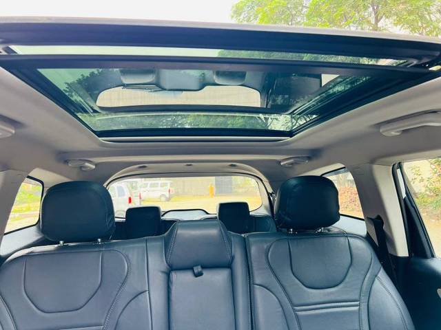 https://images10.gaadi.com/usedgaadi-sellcar/UsedCar/e58bd866a/20b930ef-1db5-4027-a285-5a43fa1be6be.jpg?imwidth=6401