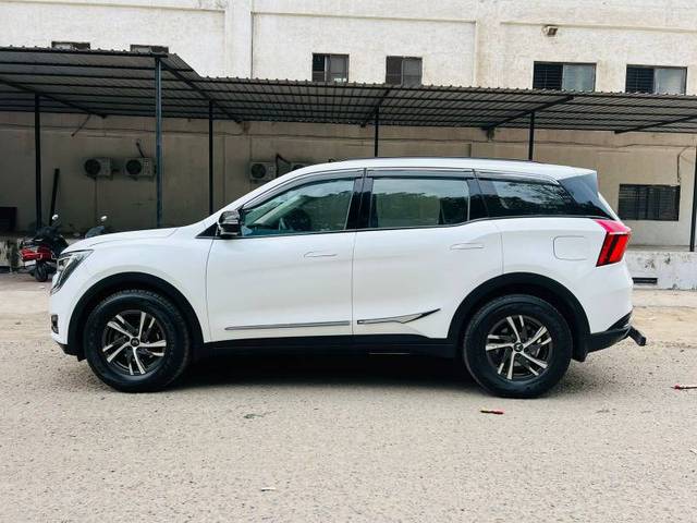 https://images10.gaadi.com/usedgaadi-sellcar/UsedCar/e58bd866a/abaa022e-4e8b-4e72-a9d8-2fd4a68a8451.jpg?imwidth=6402
