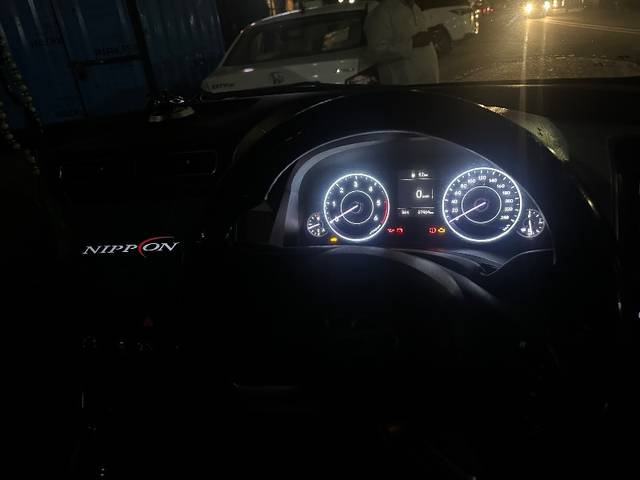 https://images10.gaadi.com/usedgaadi-sellcar/UsedCar/e58bdbdfa/193ed16d-babd-4799-b135-dd0b15ddeb1f.jpeg?imwidth=6402