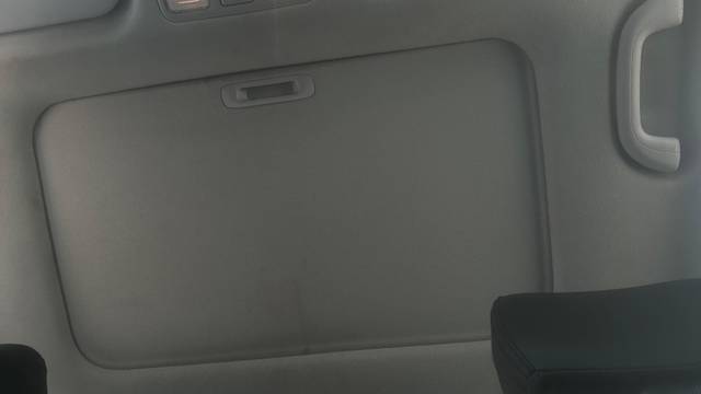 https://images10.gaadi.com/usedgaadi-sellcar/UsedCar/e58c4274a/8f9ae12a-de0d-4f06-a955-bd356842209d.jpeg?imwidth=6402