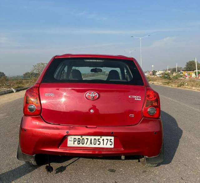 https://images10.gaadi.com/usedgaadi-sellcar/UsedCar/e58c6801a/49f13257-431f-4dec-8e64-7ad585088de4.jpg?imwidth=6402