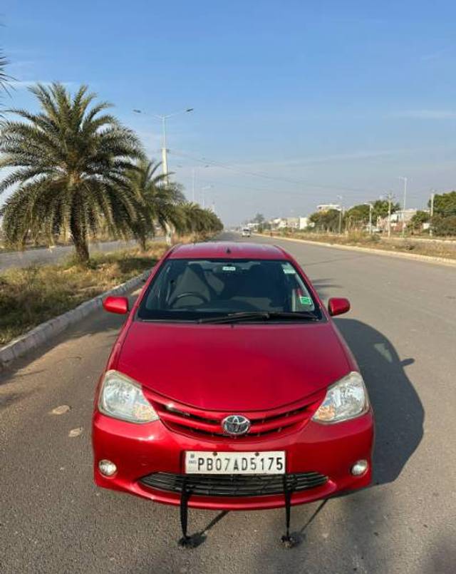 https://images10.gaadi.com/usedgaadi-sellcar/UsedCar/e58c6801a/bb697b25-bdd7-4678-8455-682c70cf6c54.jpg?imwidth=6401