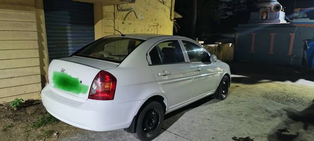 https://images10.gaadi.com/usedgaadi-sellcar/UsedCar/e58c8773a/aa052f25-cdae-4e2b-875b-04f003393431.jpg?imwidth=6401
