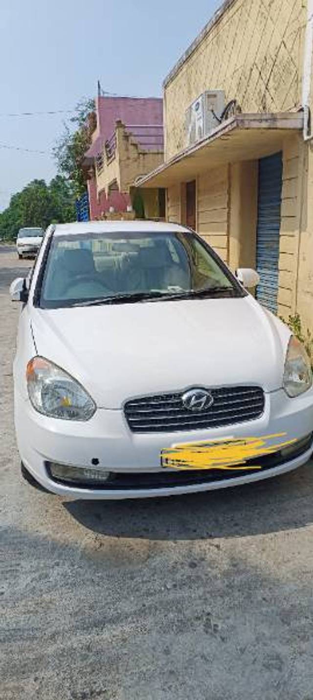 https://images10.gaadi.com/usedgaadi-sellcar/UsedCar/e58c8773a/f076309a-4730-4ec3-a1ec-de244bddc416.jpg?imwidth=6400
