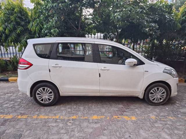 https://images10.gaadi.com/usedgaadi-sellcar/UsedCar/e58d334ba/286a2886-ff74-4547-bf64-d533467b03c8.jpg?imwidth=6401