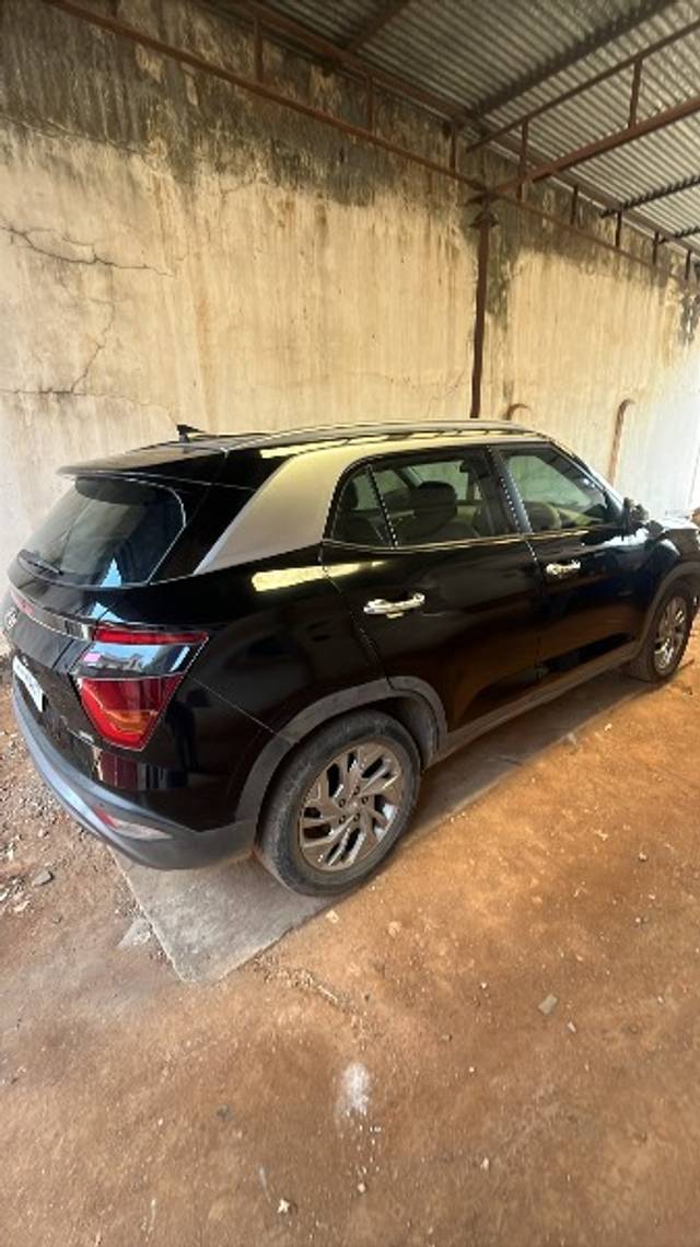 https://images10.gaadi.com/usedgaadi-sellcar/UsedCar/e58df7c7a/19ed678a-069a-4bd3-953d-58247ae0a8a3.jpeg?imwidth=6401