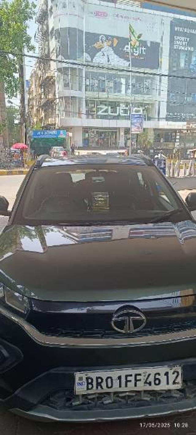 https://images10.gaadi.com/usedgaadi-sellcar/UsedCar/e58e1aa0a/e5324d47-0598-4fe4-ad5c-31db7a8f6053.jpg?imwidth=6400
