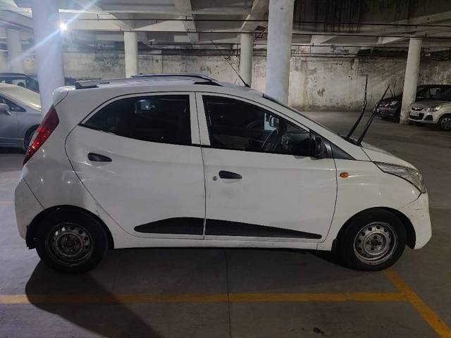 https://images10.gaadi.com/usedgaadi-sellcar/UsedCar/e58e9ebea/44c95b43-a8cb-460a-9a82-be01696cc703.jpg?imwidth=6401