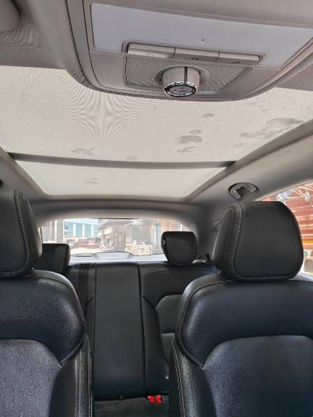 https://images10.gaadi.com/usedgaadi-sellcar/UsedCar/e58ecff7a/60bfc680-7694-458d-8d96-b5b045ab135b.jpg?imwidth=6402