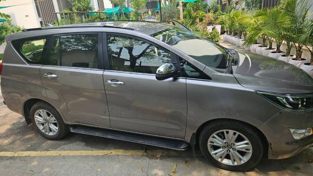 https://images10.gaadi.com/usedgaadi-sellcar/UsedCar/e58f2ecda/99af68cc-30f7-474e-b52a-85dc20b54f1a.jpeg?imwidth=6402