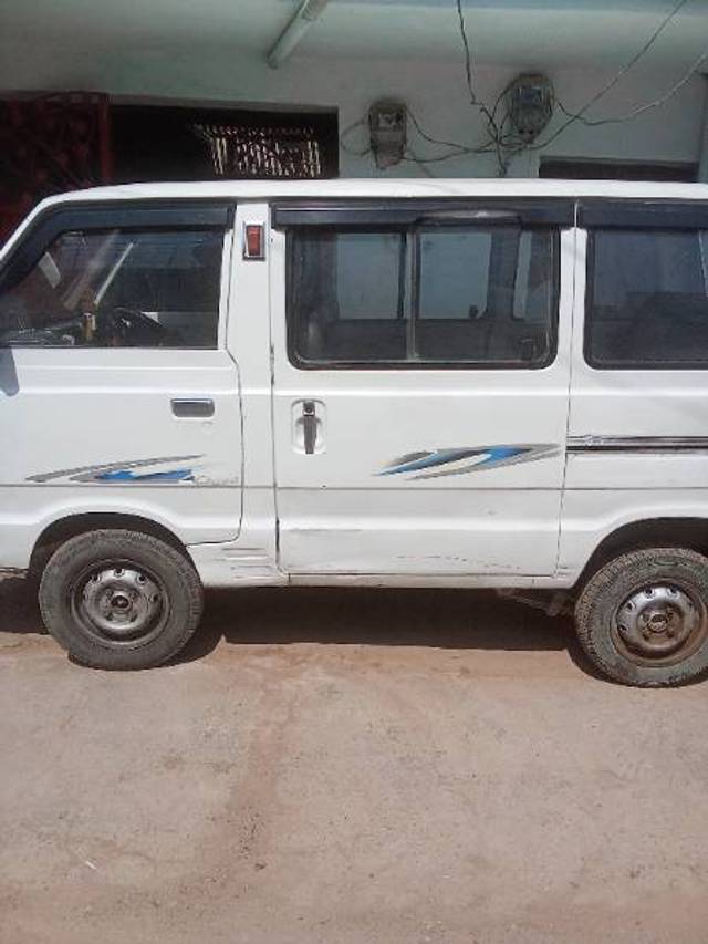 https://images10.gaadi.com/usedgaadi-sellcar/UsedCar/e58f4ce1a/1383ca6c-14ff-41fe-9c0a-a023ef32a233.jpg?imwidth=6401