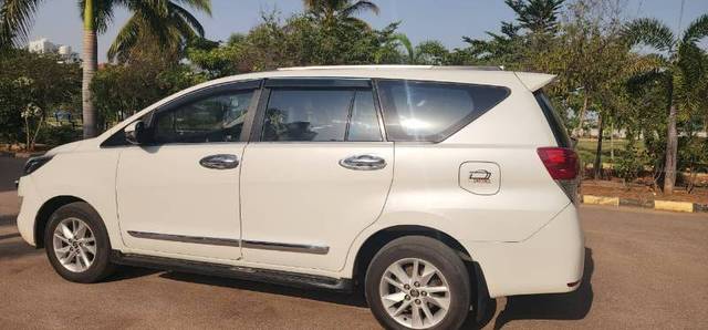 https://images10.gaadi.com/usedgaadi-sellcar/UsedCar/e58fd203a/c16b6029-1311-4a35-b02f-9417f480c98e.jpg?imwidth=6400
