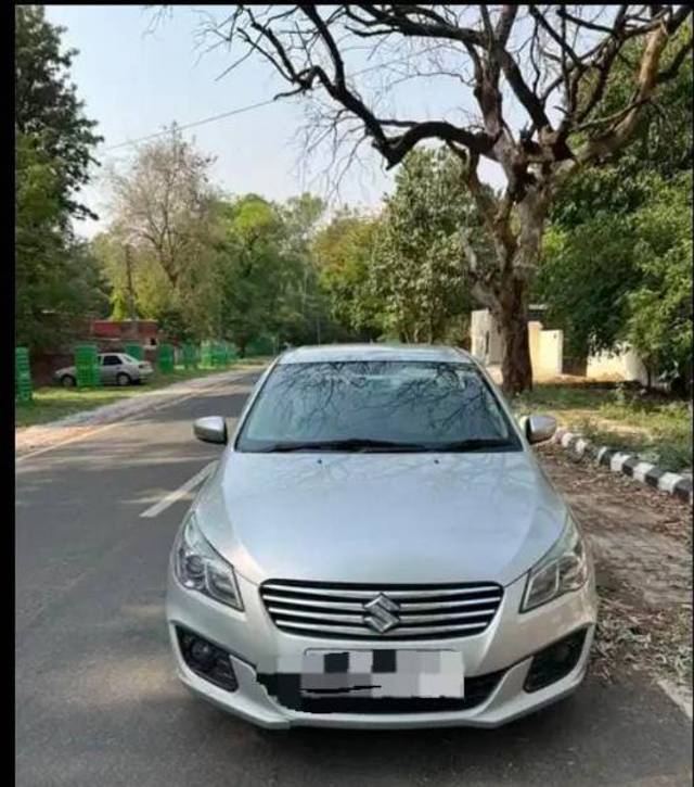 https://images10.gaadi.com/usedgaadi-sellcar/UsedCar/e58fd692a/d7c775c1-012a-4a64-baa6-d3936377a56c.jpg?imwidth=6400