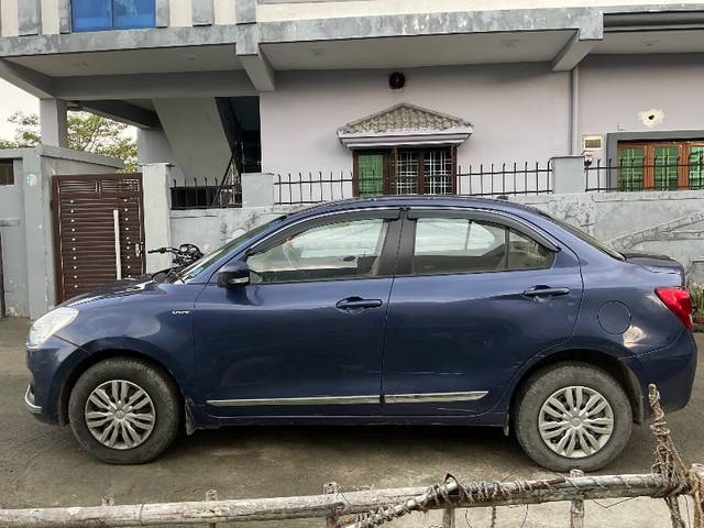 https://images10.gaadi.com/usedgaadi-sellcar/UsedCar/e59033b6a/5c37f7c6-2d9e-49f8-b2e1-a1fe2e044a73.jpeg?imwidth=6401
