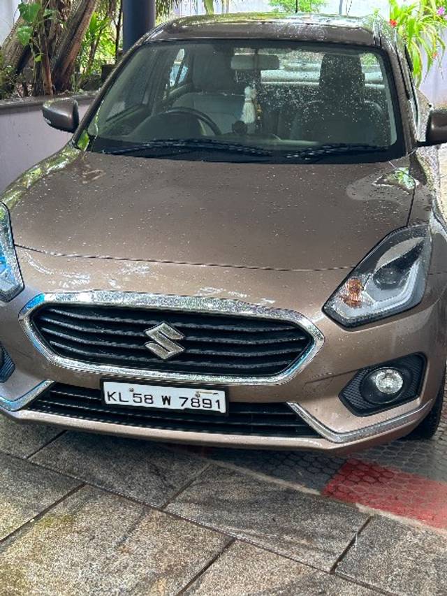https://images10.gaadi.com/usedgaadi-sellcar/UsedCar/e59075f5a/c1a07546-3c97-4e12-acf6-6b24d0b73dee.jpeg?imwidth=6400